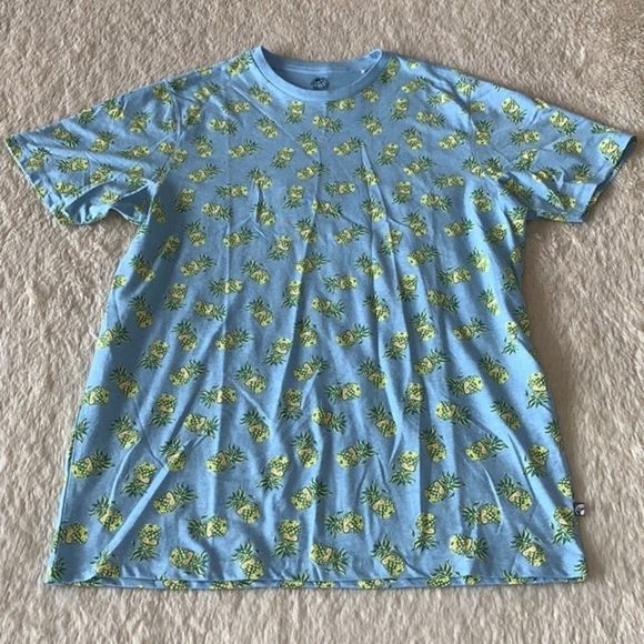 Free Planet blue pineapple t-shirt - Picture 5 of 16